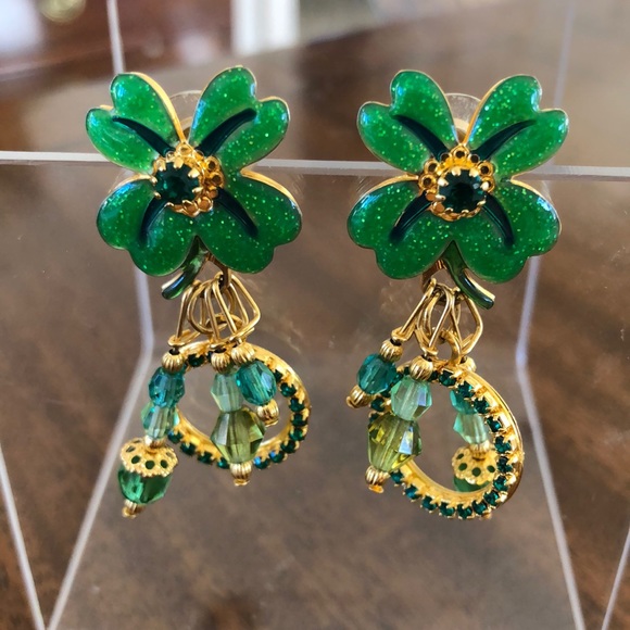 Lunch at the Ritz Jewelry - Vintage Lunch At The Ritz St Patrick’s shamrock earrings LATR